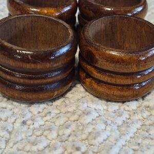 ​Solid Wood Round Napkin Rings Set of 4